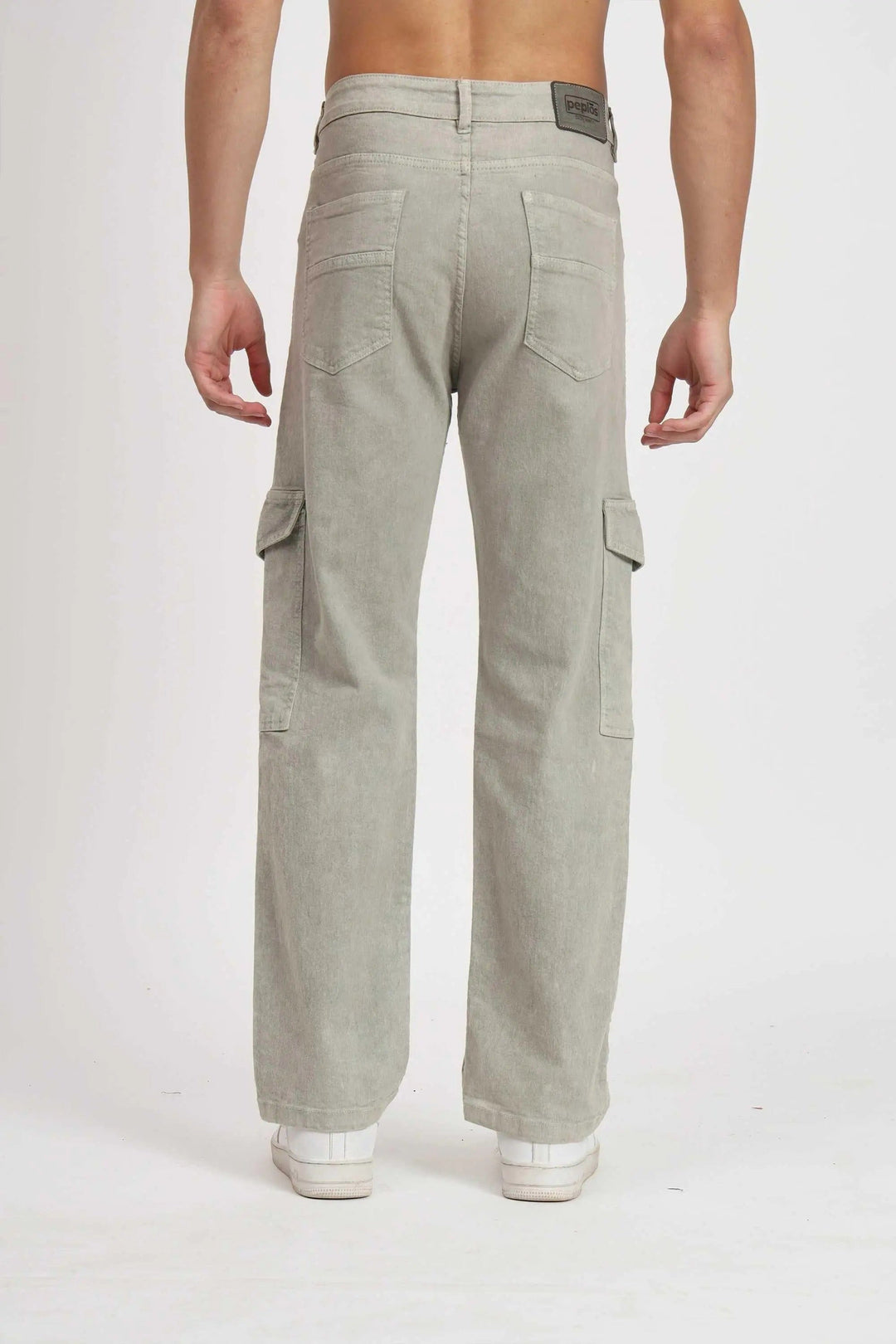 Men's Loose Fit Multiple Pocket Grey Denim Cargo Pant - Peplos Jeans