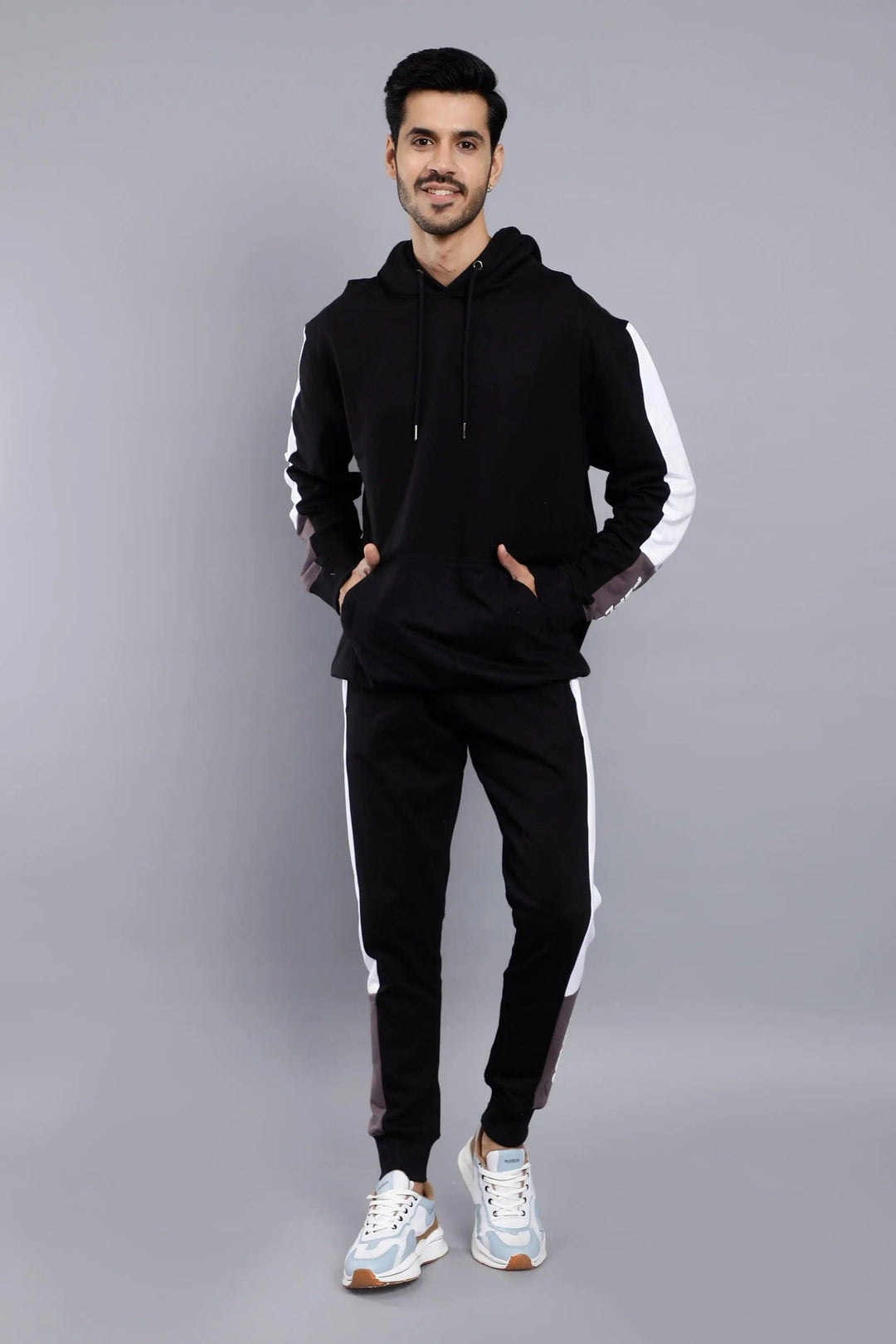 REGULAR FIT BLACK TRENDY HOODIE FOR MEN - Peplos Jeans