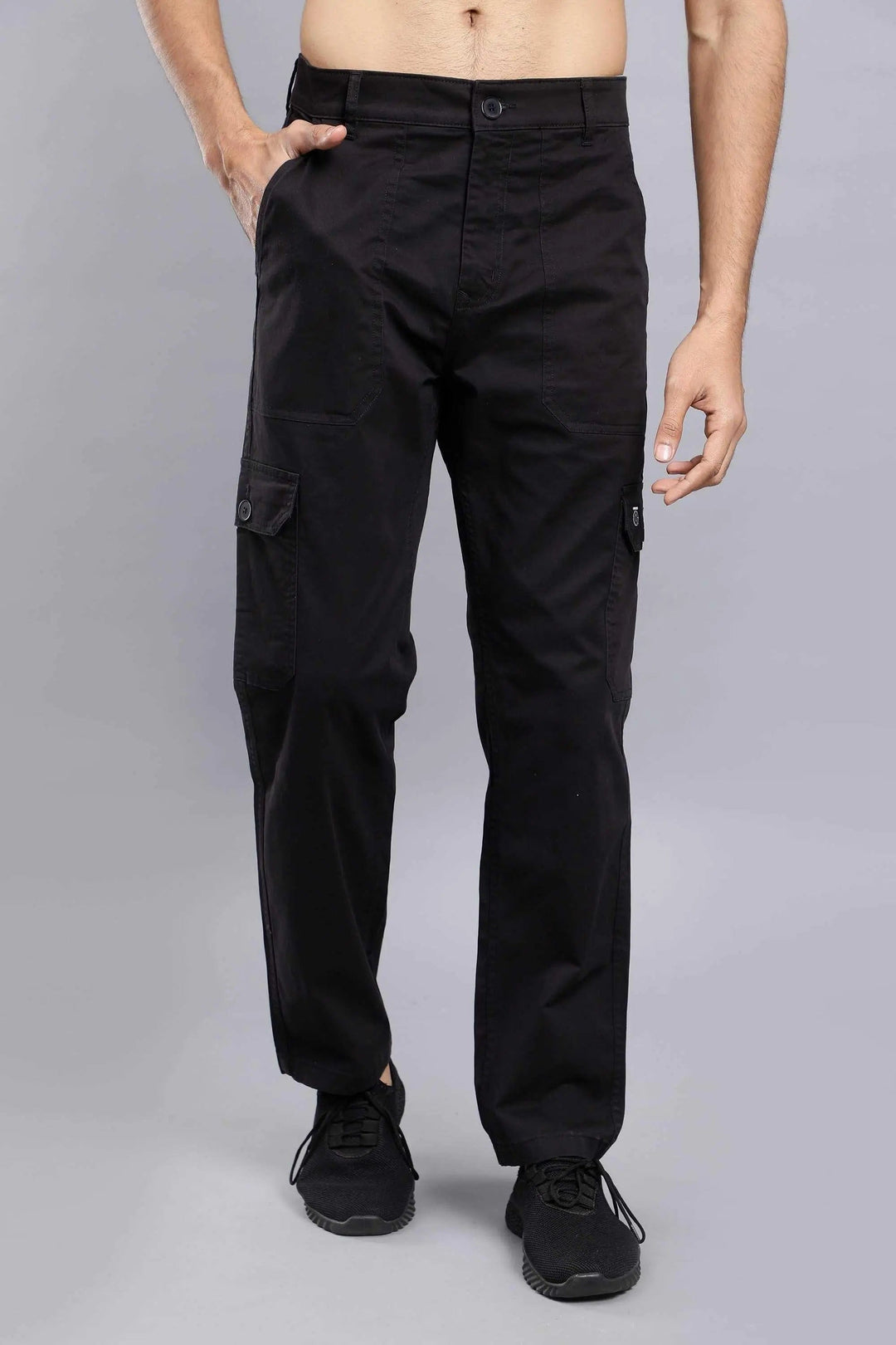 Men's Loose Fit Multiple Pockets Black Cargo Pant - Peplos Jeans