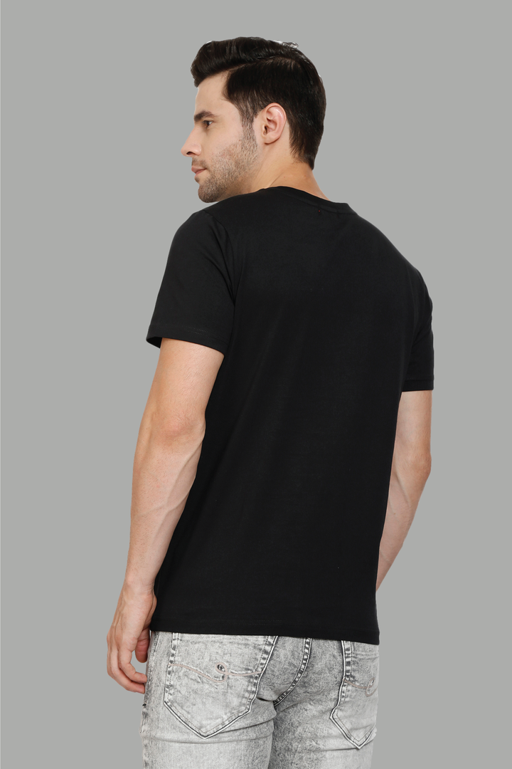 Men's Black Regular Fit Bad Signal Printed Round Neck T-Shirt - Peplos Jeans