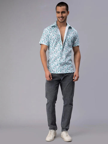 Men's Sky Blue Trendy Style Printed Half-Sleeve Shirt