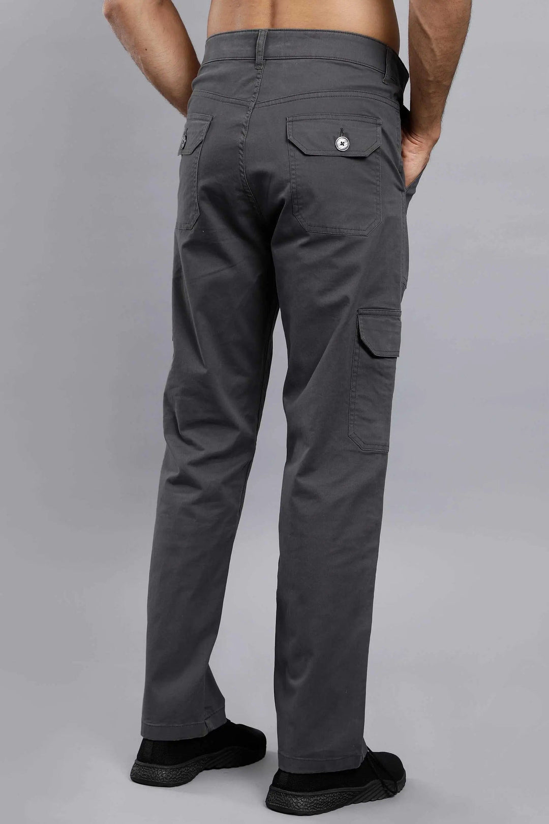 Men's Loose Fit Multiple Pockets Dark Grey Cargo Pant - Peplos Jeans 