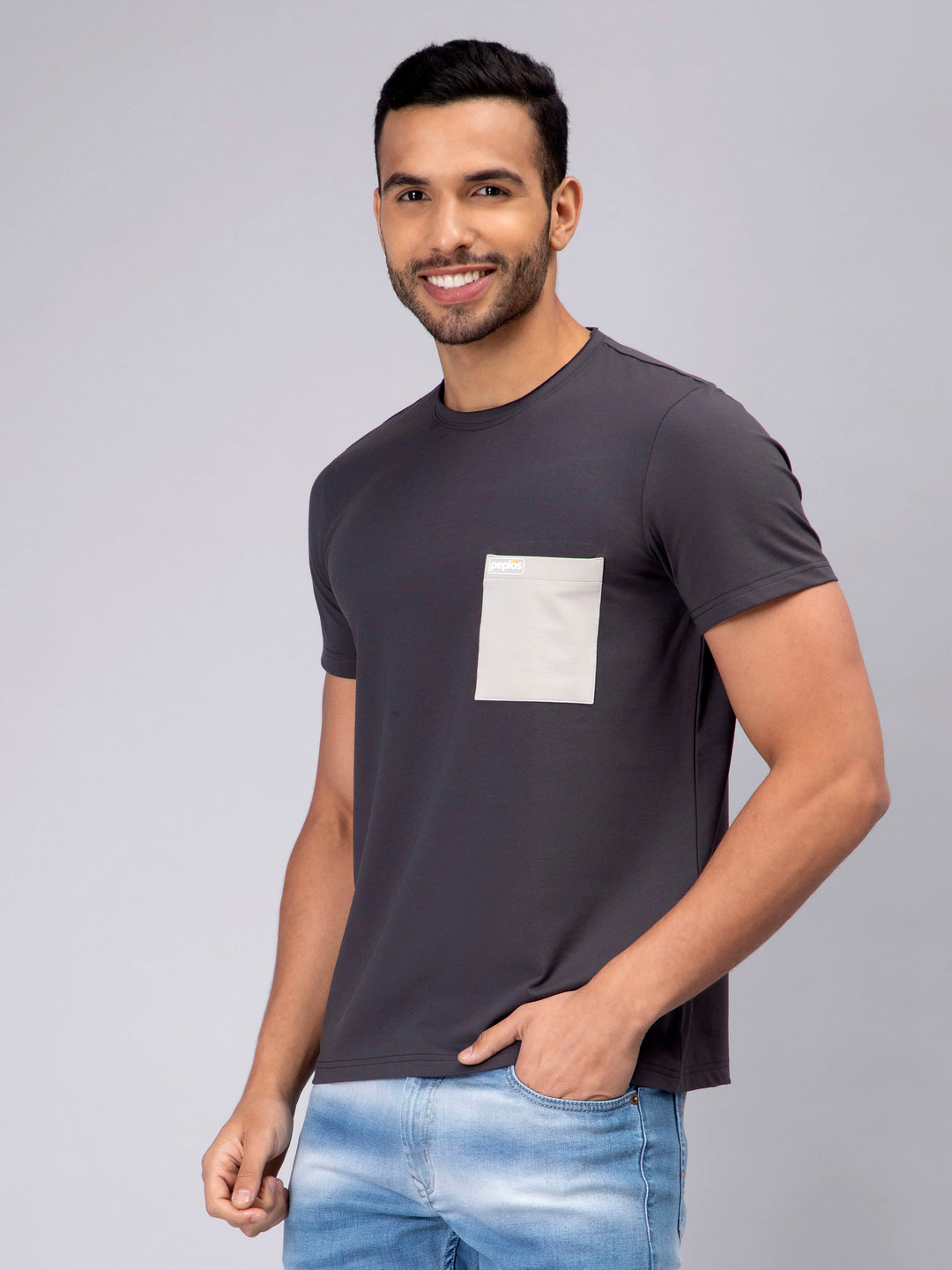 Men's Half-Sleeve Solid Cotton T-shirt with Pocket-Pista